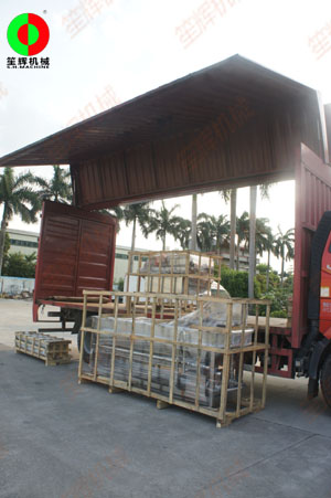 蔬果加工處理機(jī)械一批加班趕貨完成,順利裝車(chē)發(fā)貨交付客戶！