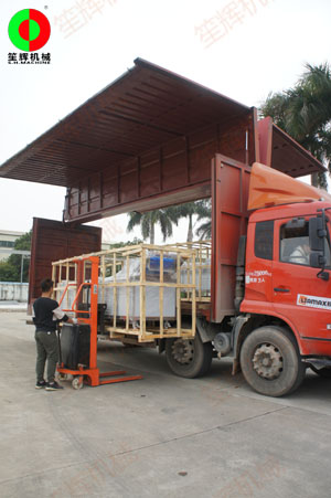 蔬果清洗加工機械現(xiàn)貨交付,按約期裝車發(fā)貨！