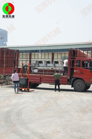 蔬果去皮清洗\提升風(fēng)干等加工處理設(shè)備裝車發(fā)往惠州客戶！